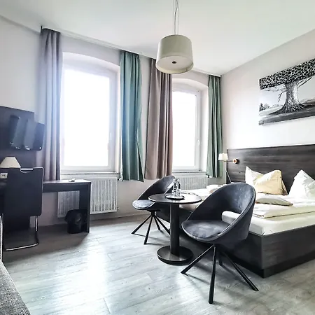 Kitzinger Hof An Der B8 Hotel