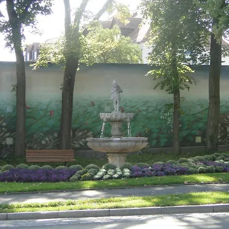 Otel Kitzinger Hof An Der B8 Kitzingen