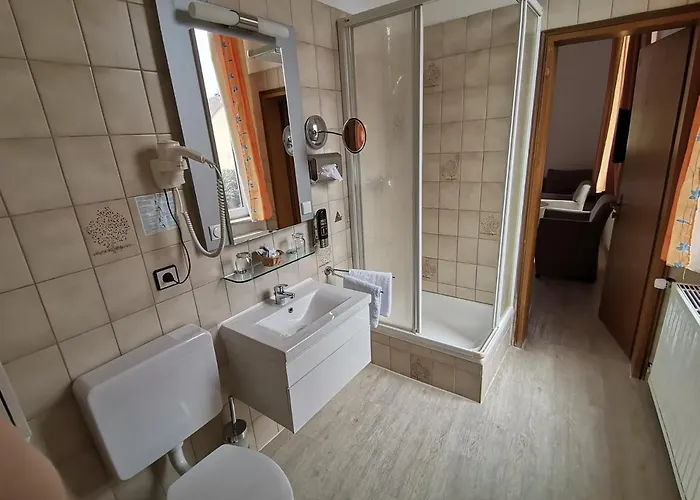 Kitzinger Hof An Der B8 Kitzingen