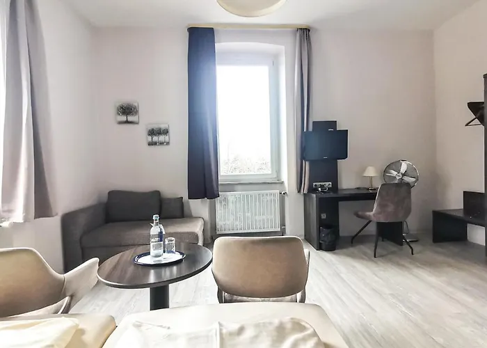 Kitzinger Hof An Der B8 Hotel 3*