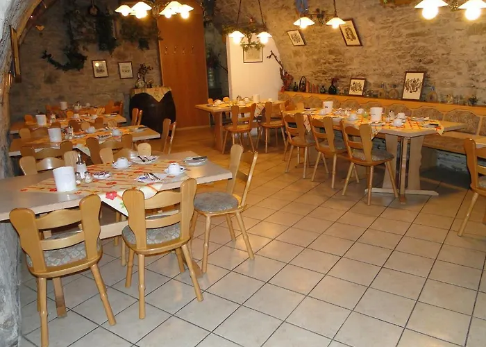 Kitzinger Hof An Der B8 Hotel